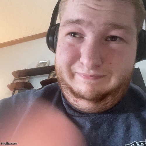 BraxtonCummings Face Reveal meme template