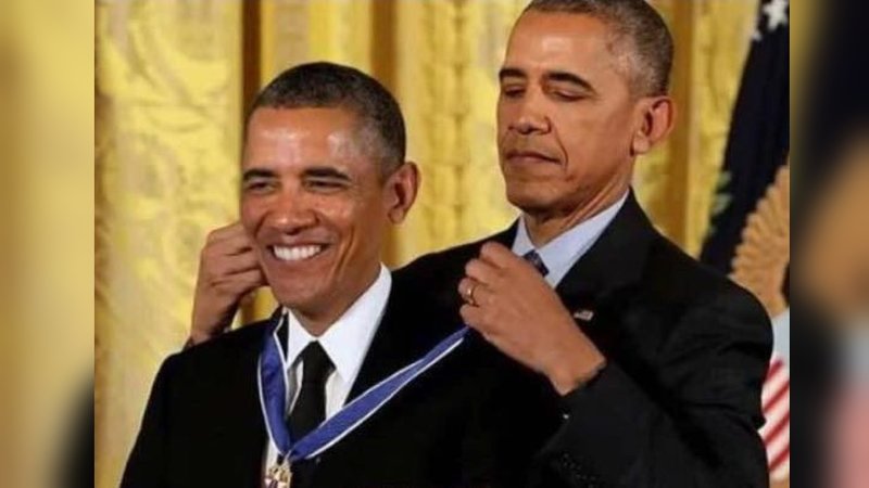 Obama giving Obama award meme template