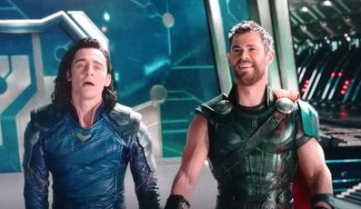 Thor ragnarok  meme template